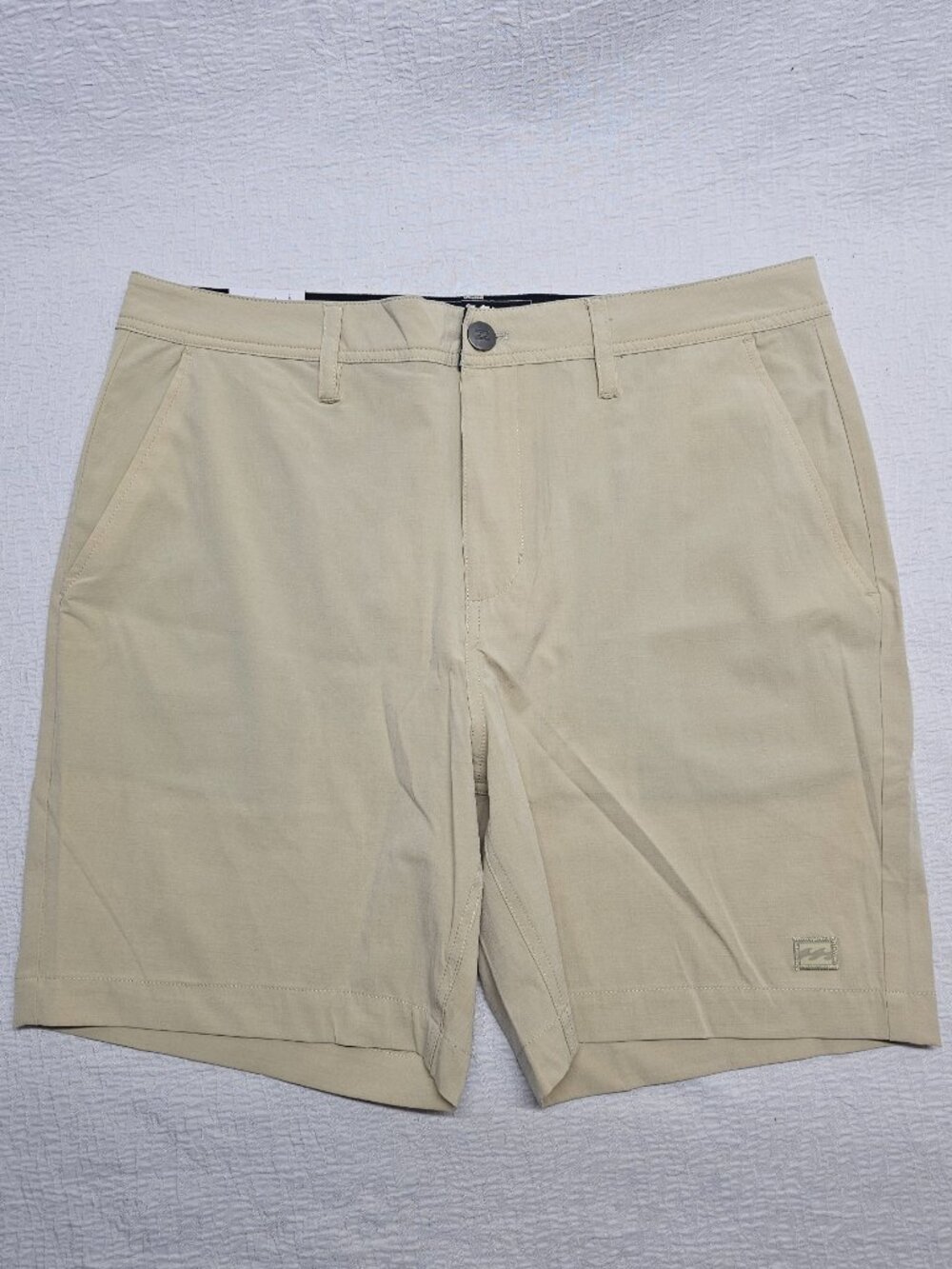 Billabong Men's Hybrid Utility Cargo Pockets Shorts - Picture 9 of 12
